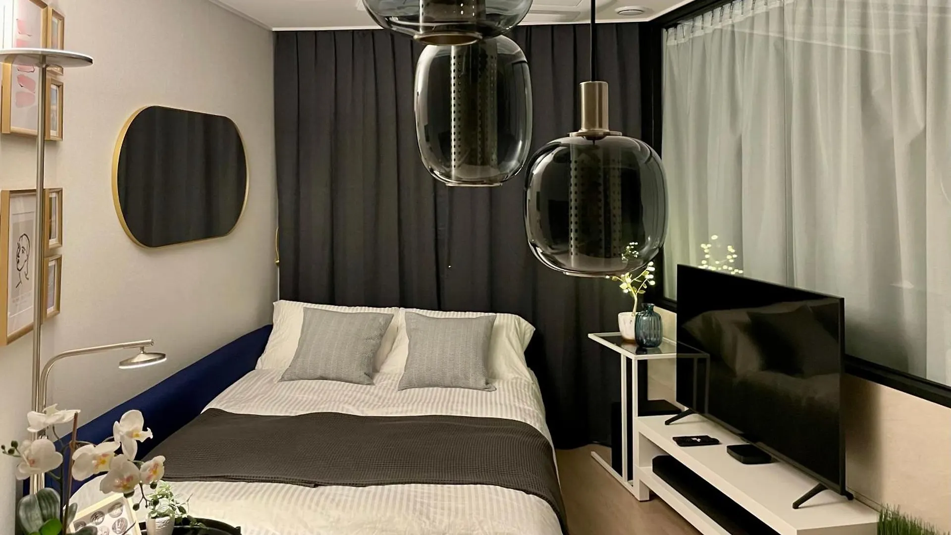 Ocean Front Apartment Busan